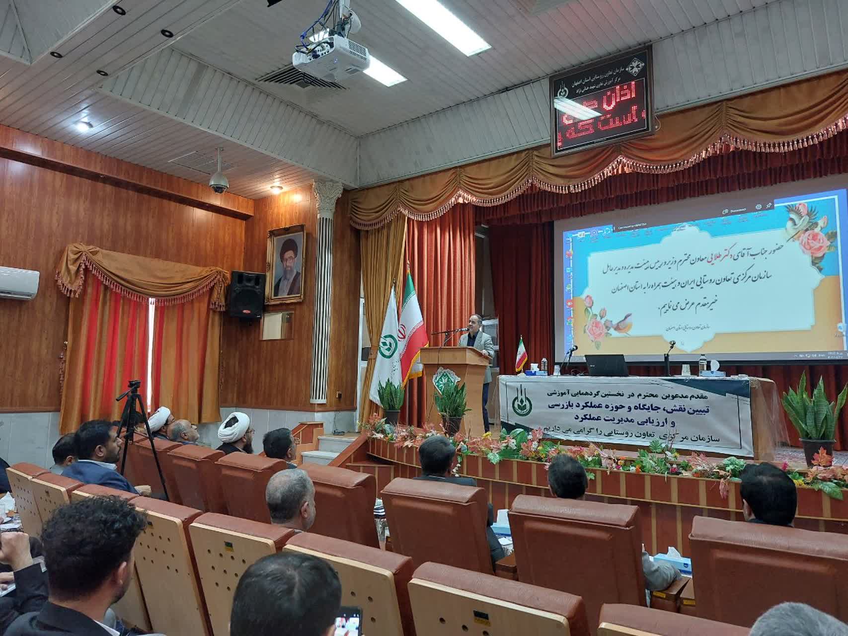 بخش کشاورزی با وجود تمام هجمه‌ها، با برنامه پیش رفته است_2